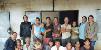 Thăm Viếng Các Làng Cùi Tại Gia Lai.