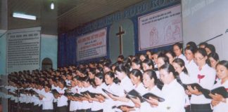 Ủy Ban Phụ Nữ Tổng Liên Hội Thăm Làng Phong Cùi Và Bồi Linh Phụ Nữ Tỉnh Gia Lai.