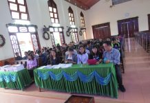 Huấn Luyện Giáo Viên Dạy Chữ Việt Và Người Phụ Trách 30 Tủ Thuốc Tại Quảng Trị