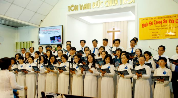 Thông Công Tráng Niên Tại HTTL Thông Tây Hội