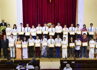 Bế Giảng Khóa Thánh Kinh Căn Bản Ngắn Hạn Tại Tp.HCM