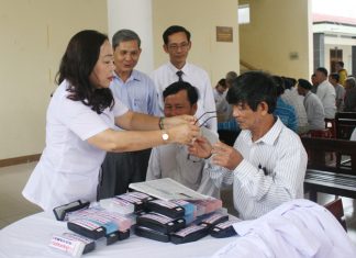 Quảng Nam: Khám Bệnh, Phát Thuốc Từ Thiện Tại Huyện Thăng Bình