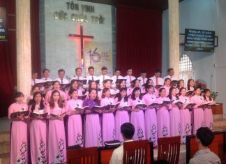 Thông Công Tráng Niên Tại HTTL Long Xuyên