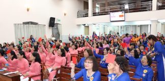 Thông Công Phụ Nữ Tại HTTL Bình Trị Đông
