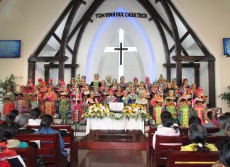 Bồi Dưỡng Cho Phu Nhân Các Đầy Tớ Chúa Tại Lâm Đồng