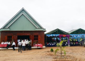 Lễ Cảm Tạ Chúa Tại Nhà Nguyện Đất Bằng, Tỉnh Gia Lai