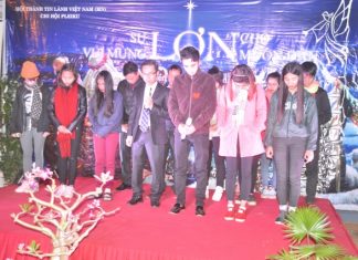 Truyền Giảng Giáng Sinh Tại HTTL Pleiku