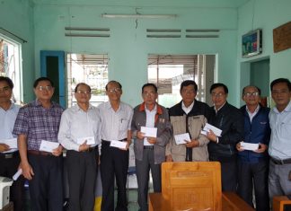 Cứu Trợ Lũ Lụt Cho Các Tỉnh Miền Trung