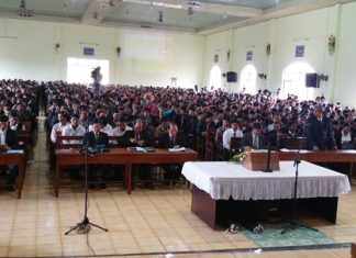 Bồi Linh Cho 2000 Tín Hữu Sắc Tộc Bahnar Tại Gia Lai