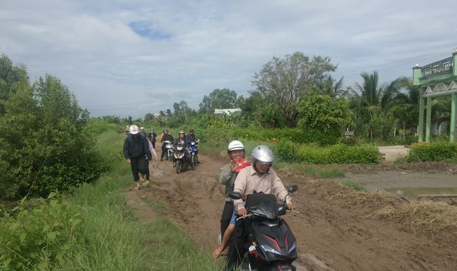 Giáo Phẩm Tỉnh Cà Mau Hiệp Nguyện Trong Mùa Mưa Bão