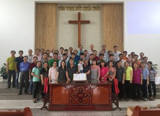 Huấn Luyện Ca Trưởng Cho Các Hội Thánh Tại Vĩnh Long