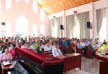 Mục Sư Hội Trưởng Bồi Linh Cho Trung Tráng Niên Tại Đồng Nai