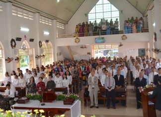Trung Tráng Niên Đồng Tháp Quyết “Bươn Tới Phía Trước”