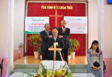 Bến Tre: Hội Thánh Tân Thạch Tiếp Đón Tân Quản Nhiệm