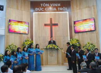 Cung Hiến Nhà Thờ Tin Lành Diên Khánh, Tỉnh Khánh Hòa