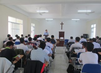 Khóa Bồi Dưỡng Cho Trưởng Điểm Nhóm Tại Tỉnh Phú Yên