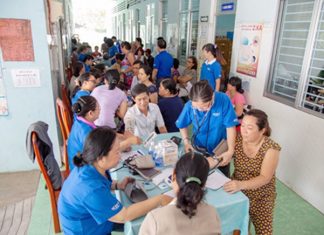 Cần Thơ: Khám Bệnh Từ Thiện Tại Khu Vực Điểm Nhóm Thốt Nốt