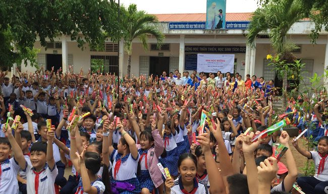 Nha Học Đường Tại Trường Tiểu Học Thới An Hội, Sóc Trăng