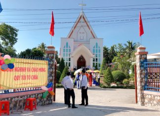 Cung Hiến Nhà Thờ Tin Lành Trà Ôn, Tỉnh Vĩnh Long