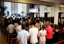 Đà Nẵng: Hơn 200 Thanh Thiếu Niên Cơ Đốc Cùng Thờ Phượng Chúa
