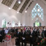 1-Quang-canh-buoi-le-trong-nha-tho