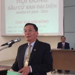 8.Mục-sư-Y-Mah-Liêng-và-Mục-sư-Huỳnh-Cường-chủ-tọa-và-hướng-dẫn-HĐBC