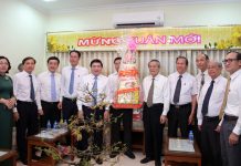 Đại Diện Chính Quyền TP.HCM Và Các Tỉnh Thăm & Chúc Tết Tổng Liên Hội