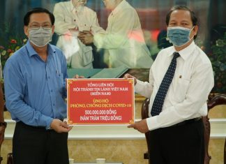 Ủy Ban YTXH Trao Tặng 500 Triệu Đồng Ủng Hộ Đội Ngũ Nhân Viên Y Tế Phục Vụ Công Tác Phòng, Chống Dịch COVID-19