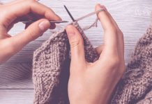 Thơ: Người Nữ Học Sống Khôn Ngoan