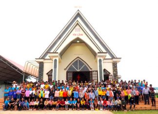 Lâm Đồng: 2 Chương Trình Trại Hè Cho Hơn 500 Thanh Thiếu Niên Tại Rô Men Và Kam Boutter