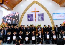 Lễ Tấn Phong Cho 09 Mục Sư Khu Vực I Tại Quảng Trị