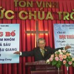 Ms Le Hoang Long chuc phuoc