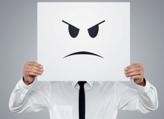 Làm Thế Nào Để Kiềm Chế Cơn Giận?