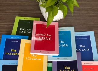 Ủy Ban CĐGD: Mua Sách Bộ Để Làm Phần Thưởng Giáng Sinh