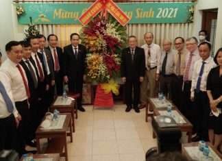 Phó Chủ Tịch Thường Trực Quốc Hội Trần Thanh Mẫn Thăm Và Chúc Mừng Giáng Sinh Tổng Liên Hội