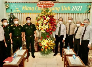 Lãnh Đạo Bộ Công An, Quân Khu 7 Và TP.HCM Thăm Và Chúc Mừng Giáng Sinh Tổng Liên Hội