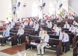 Vĩnh Long: Trường Trung Cấp Thần Học Mở Cửa Đón Học Viên Lớp T5 Trở Lại