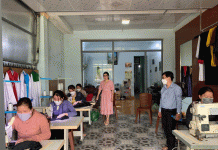 HTTL Cẩm Long, Quảng Nam: Điểm May Tình Thương – Việc Làm Cho Con Cái Chúa Trong Mùa Dịch