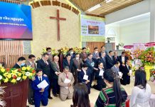 Thơ: Chức Vụ Người Chăn