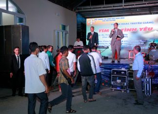 Dạt Dào Cảm Xúc Đêm Thánh Nhạc “Tìm Về Tình Yêu” Tại Chi Hội Čư̆ Huê
