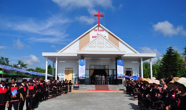 Đăk Lăk: Lễ Cung Hiến Nhà Thờ Tin Lành Êa Kar