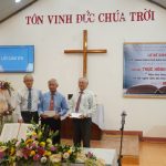 Ban Tổ chức tri ân Ms Quản nhiệm và Ban Chấp sự HT Túc Trưng