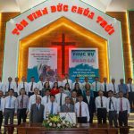 Các-Đại-Biểu-chính-thức-chụp-ảnh-lưu-niệm