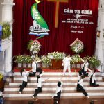 H4—nhóm-múa-Chiếc-cầu