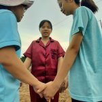 H4a—Cô-Bích-Loan-cầu-nguyện-cho-một-thiếu-nhi-đến-sân-chơi-chiều-qua