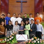 H8—Hình-lưu-niệm-Nhóm-CTXH-Tô-Hiến-Thành-cùng-HT-Tân-Châu–(2)