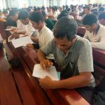 các-học-viên-làm-bài-kiểm-tra