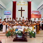 ban-hát-dòng-tộc-ông-Trương-Biếu