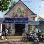 bên-ngoài-điểm-nhóm