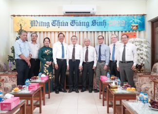 Chính Quyền Thành Phố Hồ Chí Minh Thăm Và Chúc Mừng Giáng Sinh Tổng Liên Hội